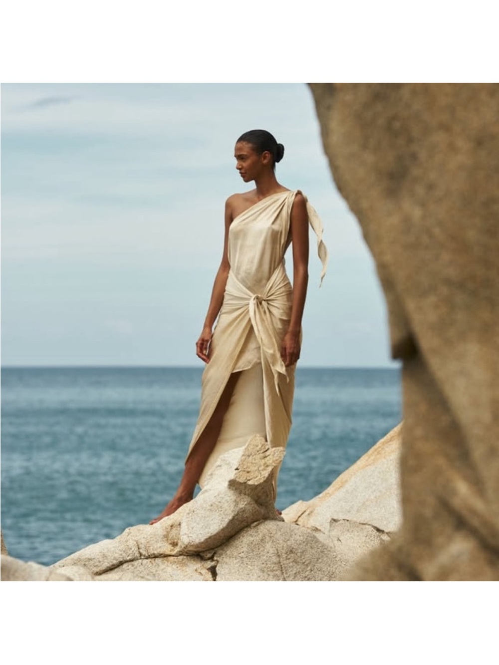 BAOBAB Marea Dress in Caramel
Color: Caramel